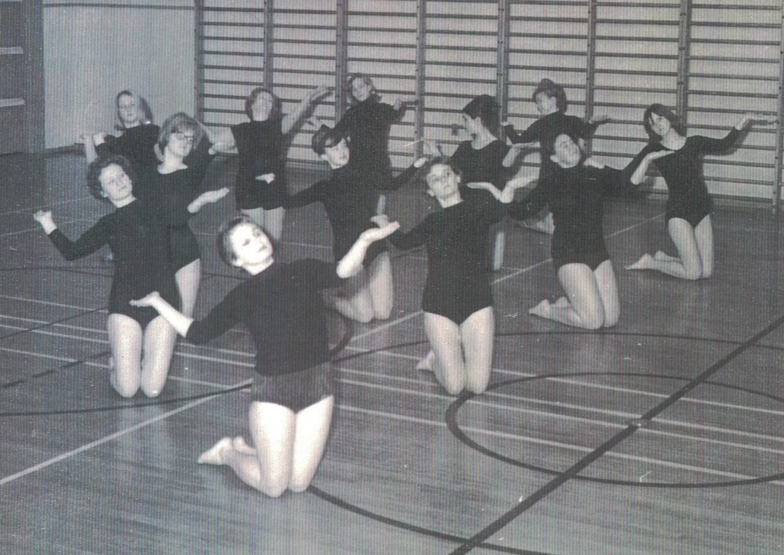 Photo d’archives historiques du club Questo gymnastique rythmique Montréal