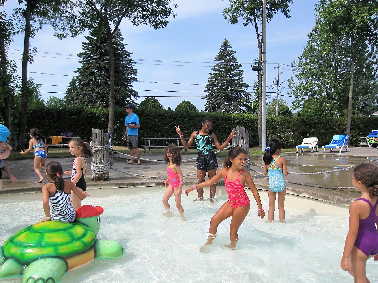 Camp d’été de gymnastique rythmique Questo à NDG, Montréal