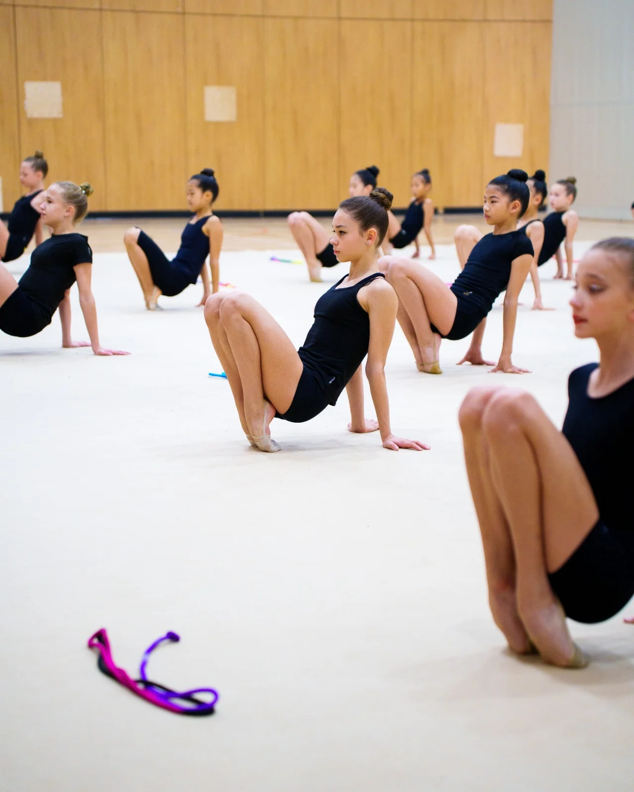 Cours de gymnastique rythmique pour filles — Questo Montréal