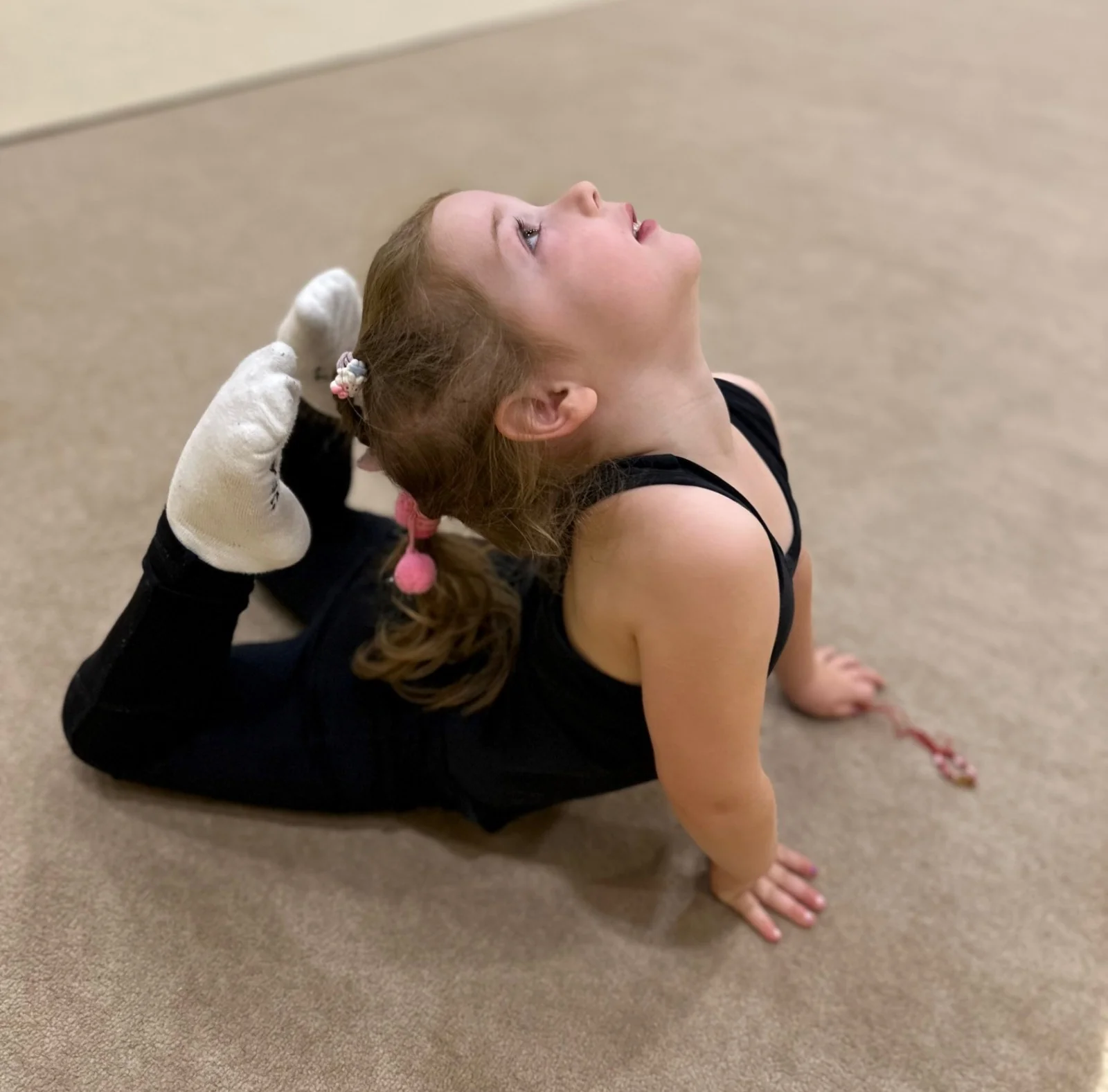 Cours de gymnastique rythmique pour filles — Questo Montréal