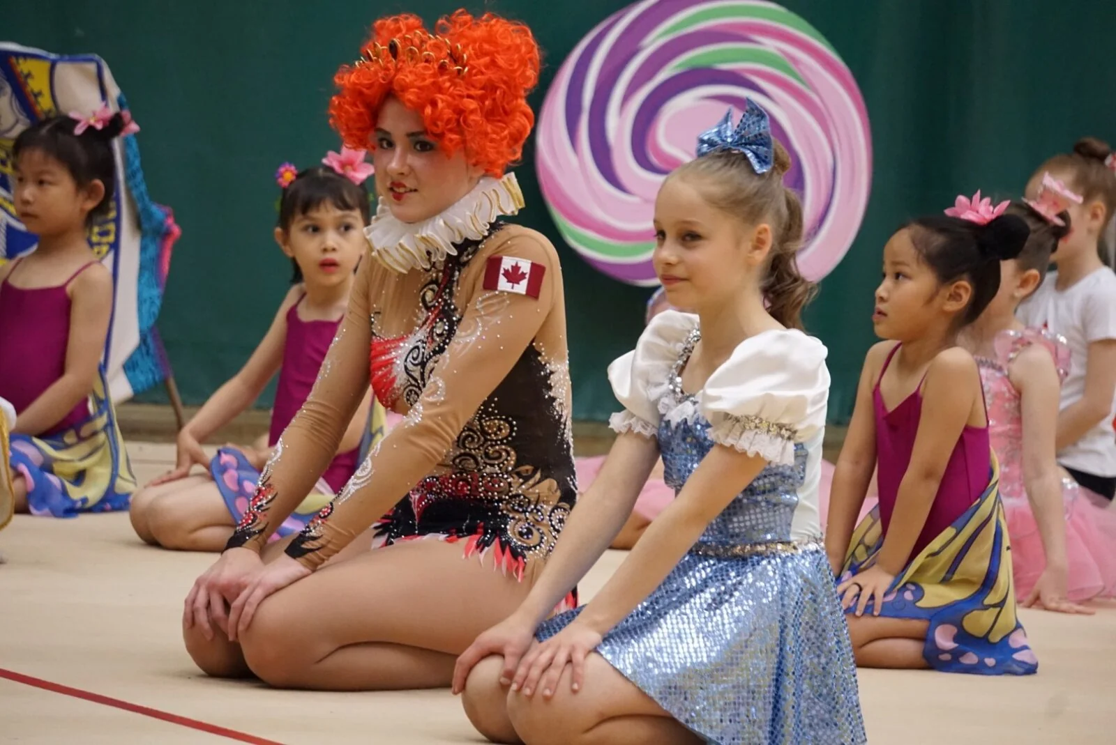 Performance en compétition de gymnastique rythmique — Questo Montréal